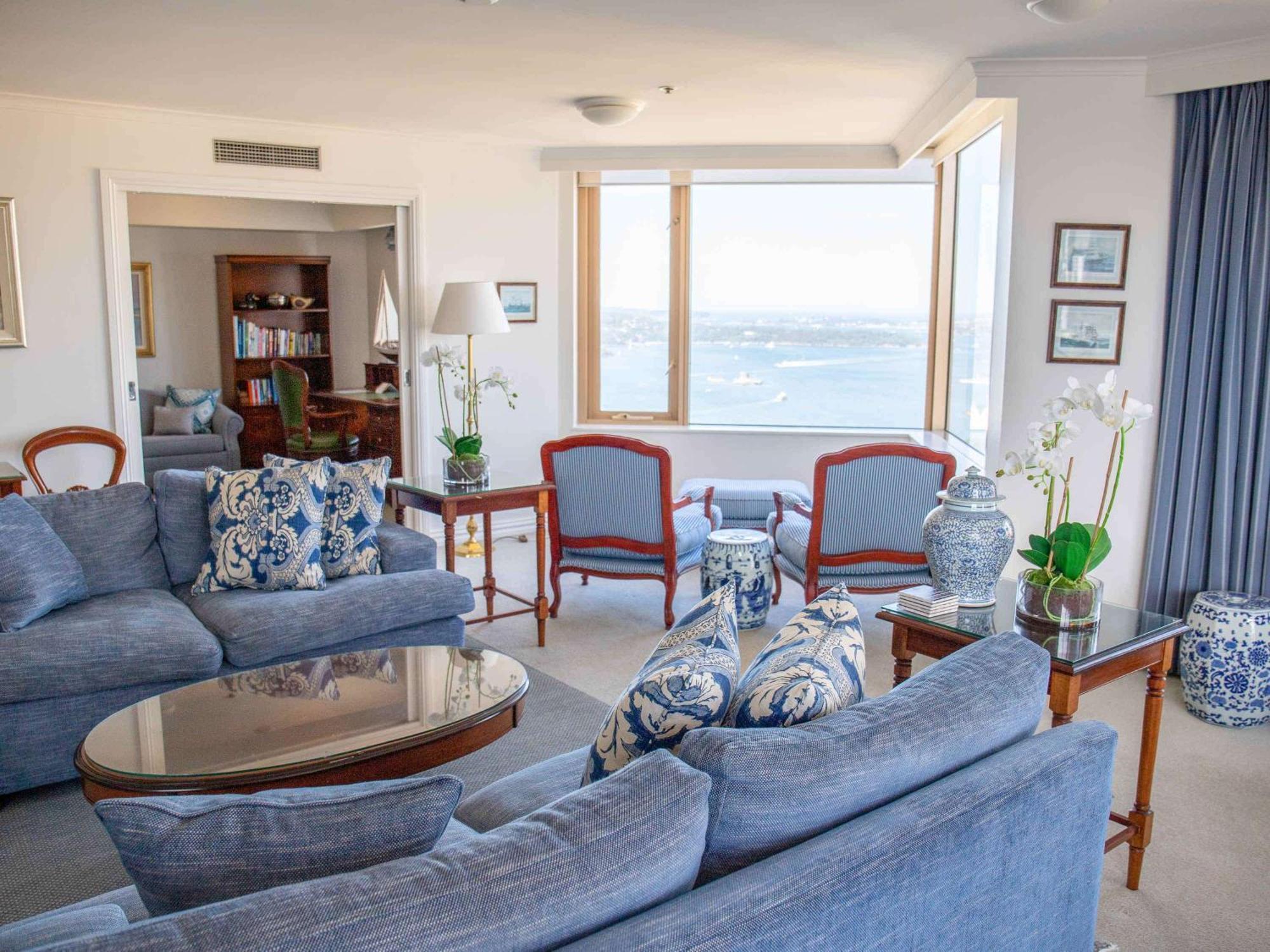 The Sebel Quay West Suites Sidney Dış mekan fotoğraf The living room of the presidential suite